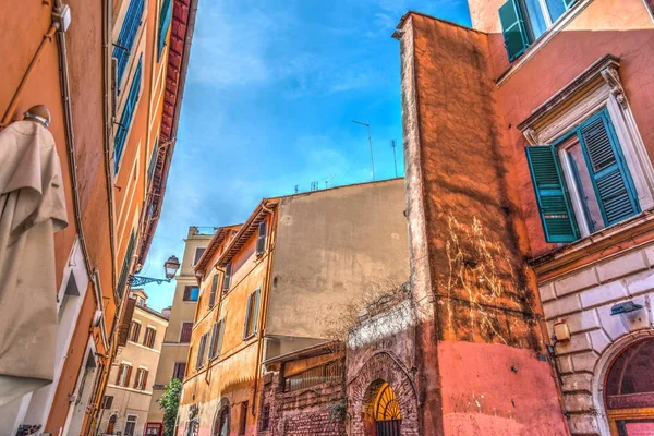 Edificios coloridos en Roma — Foto de Stock