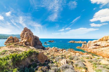 Costa Paradiso shore üzerinden bulutlar