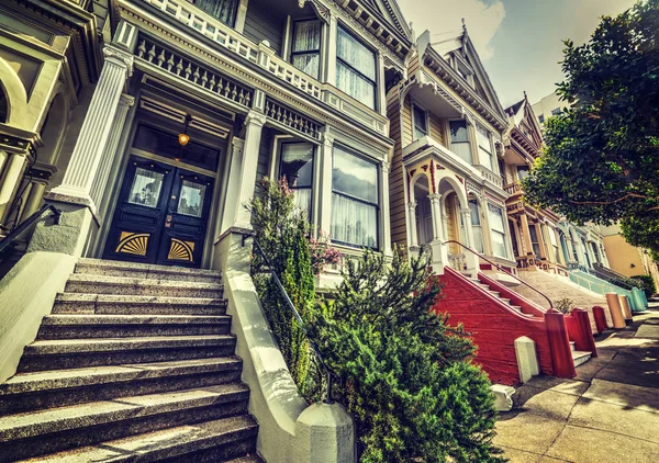 Świat słynnego Painted Ladies w Alamo square — Zdjęcie stockowe