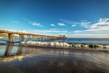 Malibu pier gün batımında
