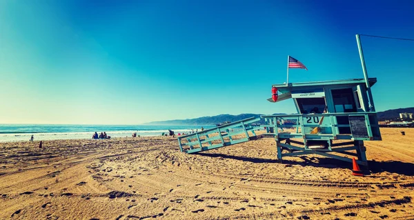Rettungsschwimmerhütte am Strand von Santa Monica — Stockfoto