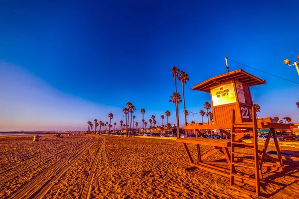 Cielo blu su Newport Beach al tramonto — Foto Stock