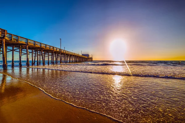 Molo di legno a Newport Beach — Foto Stock