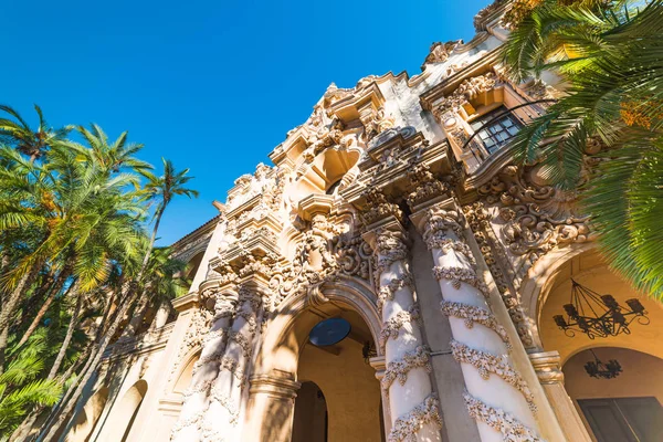 Blue sky over Casa del Prado in Balboa park — Stock Photo, Image