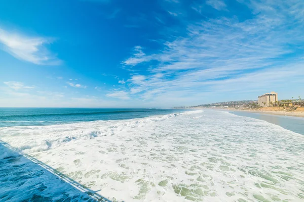 Mar azul en Pacific Beach —  Fotos de Stock