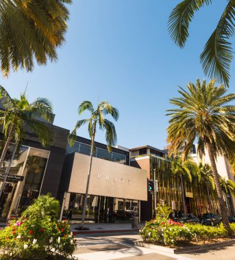 Rodeo Drive Prada mağaza