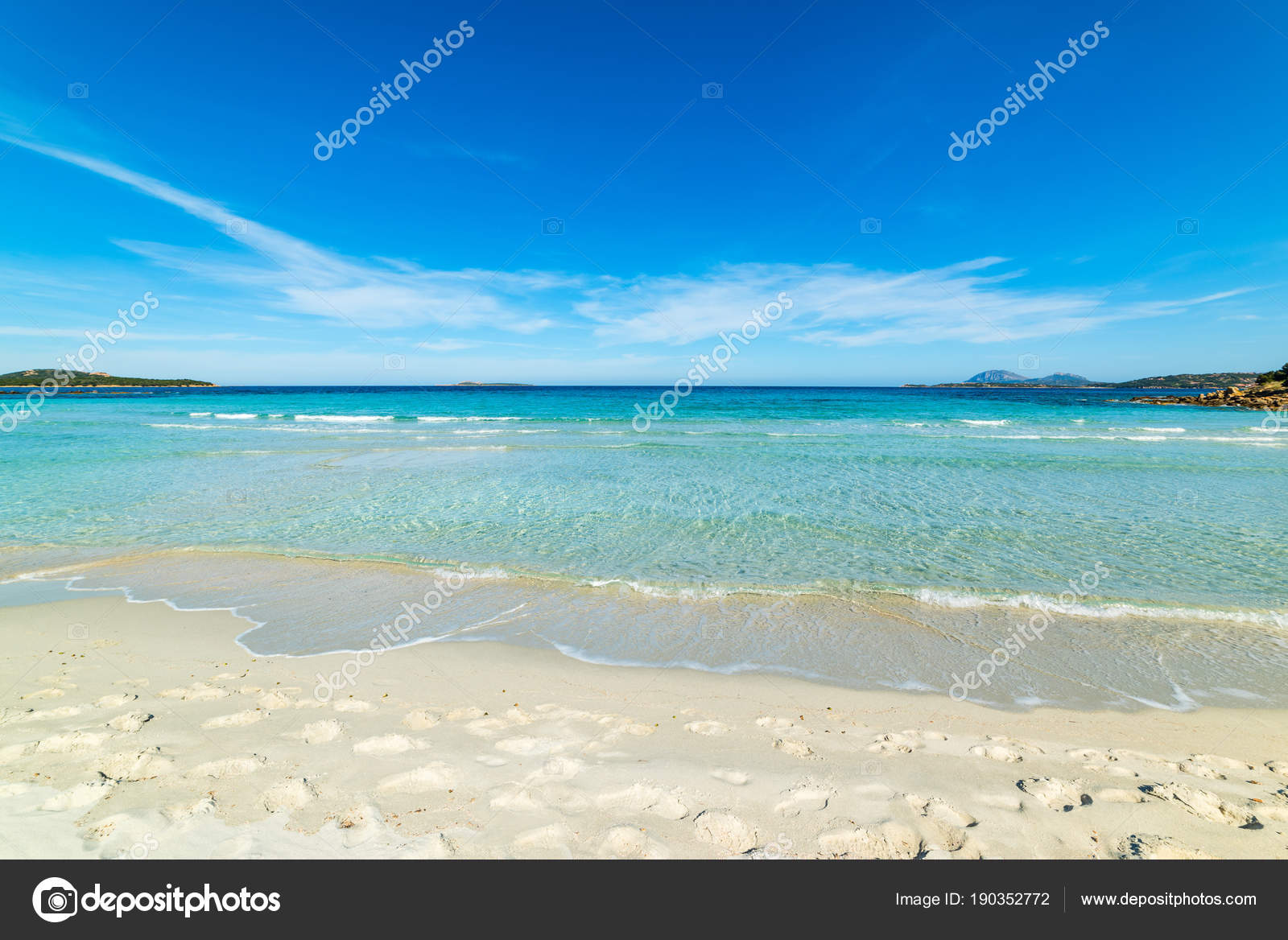 Sable Blanc Dans La Plage De Rena Bianca Photographie