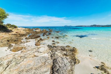 Rena Bianca kıyısı. Sardunya, İtalya