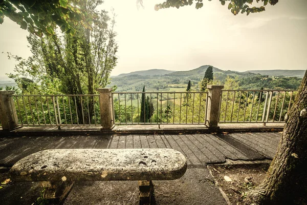 Stenbänken i Toscana — Stockfoto