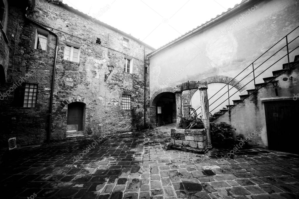 Old courtyard in Tuscany