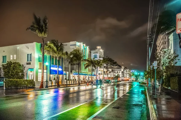 Miami Beach egy tiszta éjszakán — Stock Fotó