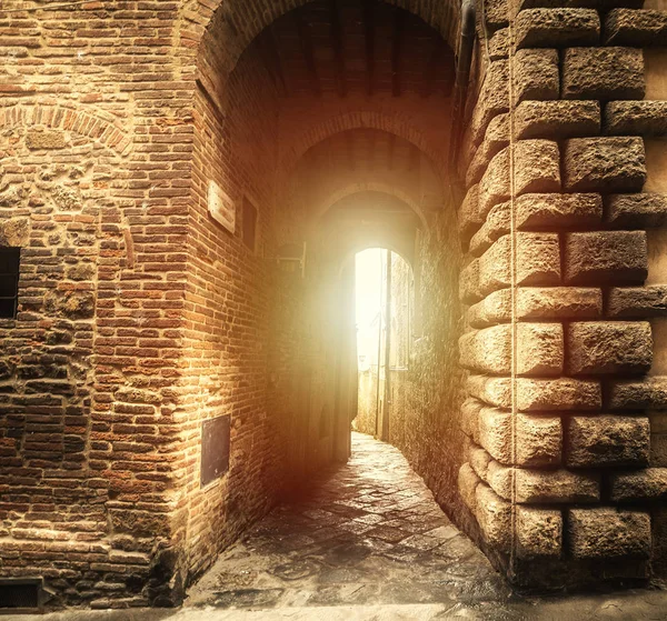 Arcos antiguos en Montepulciano —  Fotos de Stock