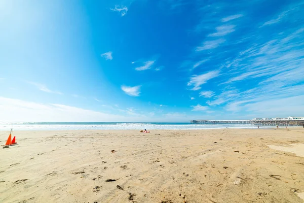 Modrá obloha nad Pacific Beach v San Diegu — Stock fotografie