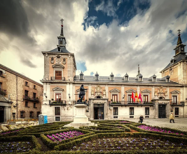 Plaza Villa Bajo Cielo Dramático Madrid España —  Fotos de Stock