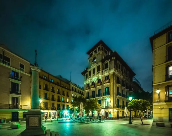 Pequeña Plaza Madrid Por Noche España — Foto de Stock