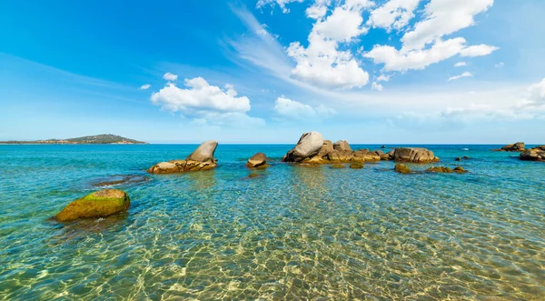 Agua Clara Rocas Playa Orri Primavera Cerdeña Italia —  Fotos de Stock