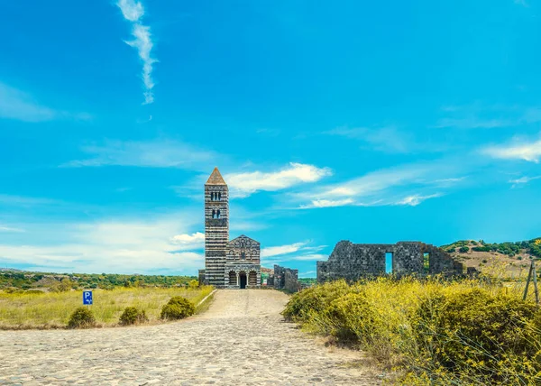 Ciel Bleu Sur Cathédrale Saccargia Sardaigne Italie — Photo