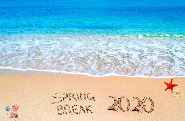 Vacaciones Primavera 2020 Escritas Arena Una Playa — Foto de Stock