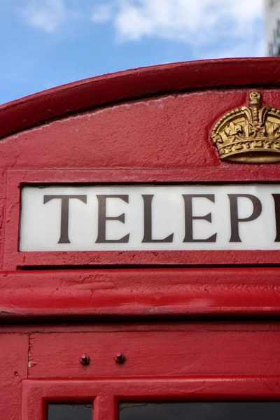 Red phone booth — Stok fotoğraf