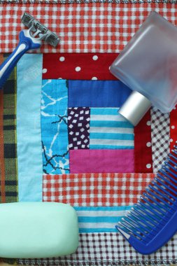  Tuvalet ve kozmetik seyahat seti