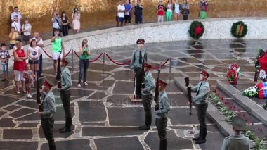 Şeref kıtası değiştirme