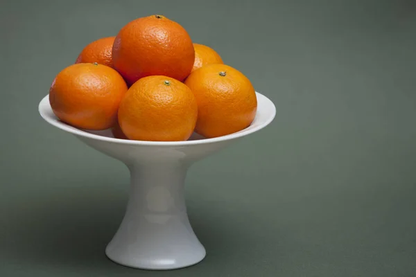 White Vase Mandarins Close Copy Space — Stock Photo, Image