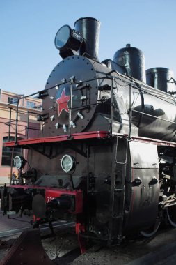  Buhar tren siyahtan kurum