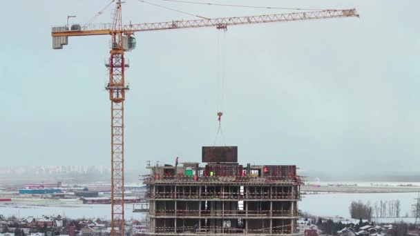 Bau Eines Wolkenkratzers Stock Bauarbeiter Bei Der Arbeit — Stockvideo