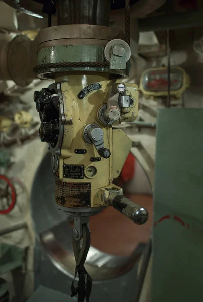 Periscopio Del Comandante Del Ocular Dentro Del Submarino —  Fotos de Stock