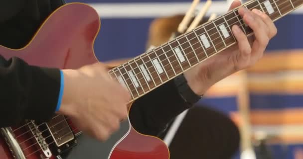 Guitarist Play Electricity Guitar Close — Stock Video