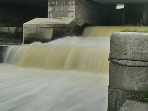 Diga Corso Acqua Bianco Lunga Esposizione — Foto Stock