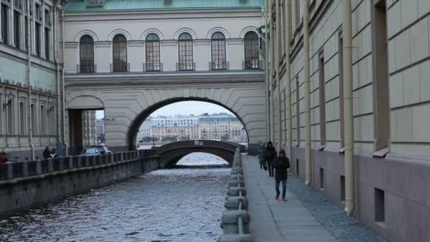 Sankt Petersburg Ryssland Januari 2020 Kanalvinter Spår — Stockvideo