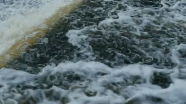 Atas Tebing Air Terjun Gerakan Lambat — Stok Video