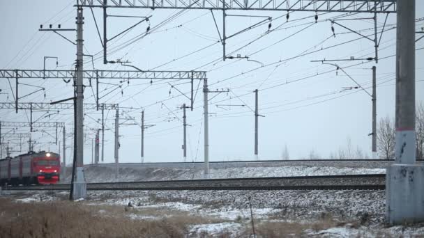 Treno Pendolare Ferrovie Russe Passa Viaggi Invernali Con Suono — Video Stock