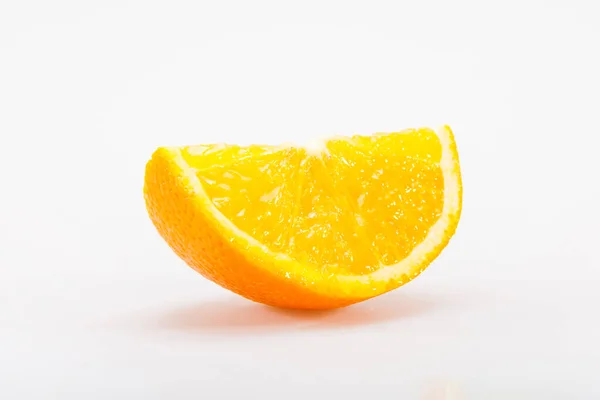 Slice Orange Fruit Isolated White — Stock Photo, Image
