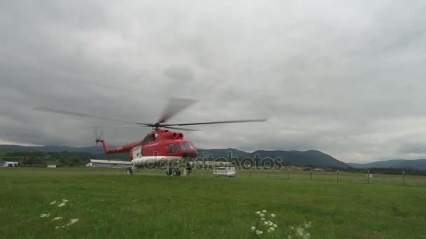 Despegue Desde Aeropuerto Poprad — Vídeo de stock