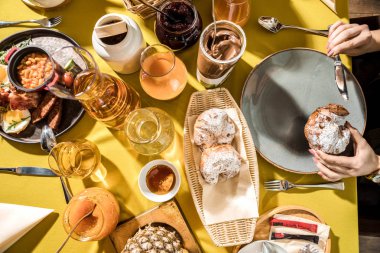 lüks lüks taze kahvaltı 