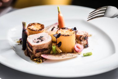 lüks tavuk plaka sebze ile