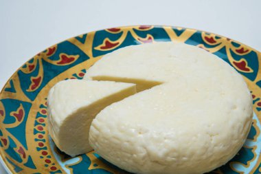 Geleneksel Rus Adygei peynir