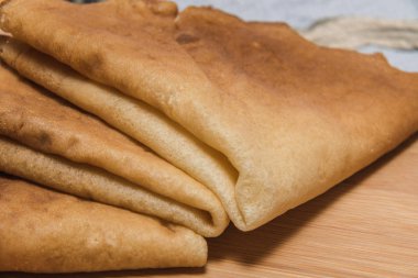 Buttercakes Rus krep hafta için geleneksel