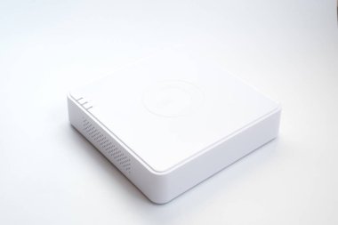 Genel Internet ağ aygıtı yönlendirici beyaz arka plan üzerinde izole