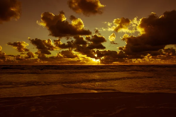 Coucher de soleil sur la mer Baltique. — Photo