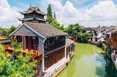 Shanghai Zhujiajiao geleneksel mimari ve Çin Nehri