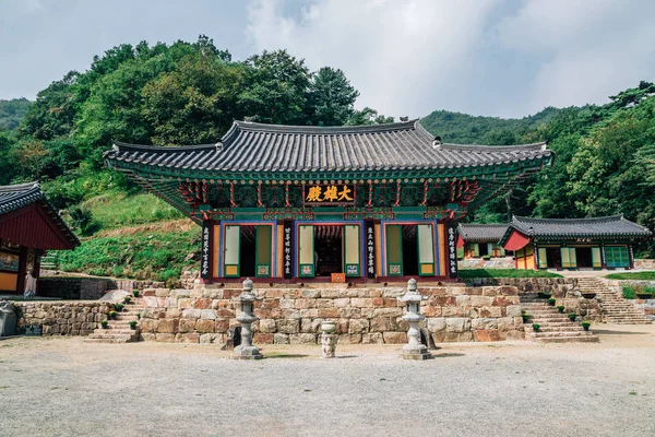 Guryongsa tempel in Chiaksan berg, Korea — Stockfoto