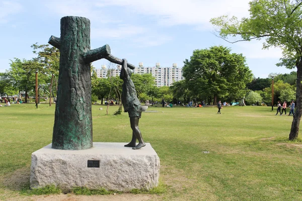 Parque de esculturas Gongjicheon en Chuncheon, Corea — Foto de Stock