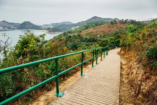 Lamma ilha mar aldeia caminhadas estrada, paisagem natural em Hong Kong — Fotografia de Stock