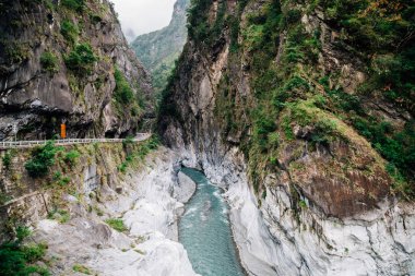 Nehir ve dağ Taroko Milli Parkı, Tayvan