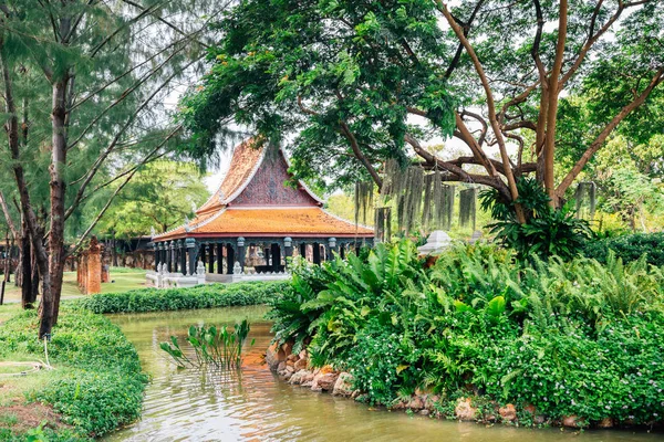 Cidade Antiga Mueang Boran em Samut Prakan, Tailândia — Fotografia de Stock