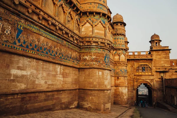 Gwalior fort, starověké architektury v Indii — Stock fotografie