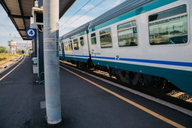 Pisa S.Rossore tren istasyonuna İtalya
